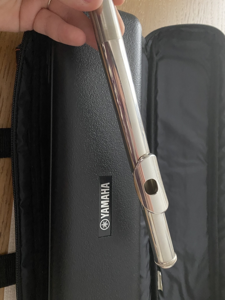 Flûte traversière Yamaha YFL-211