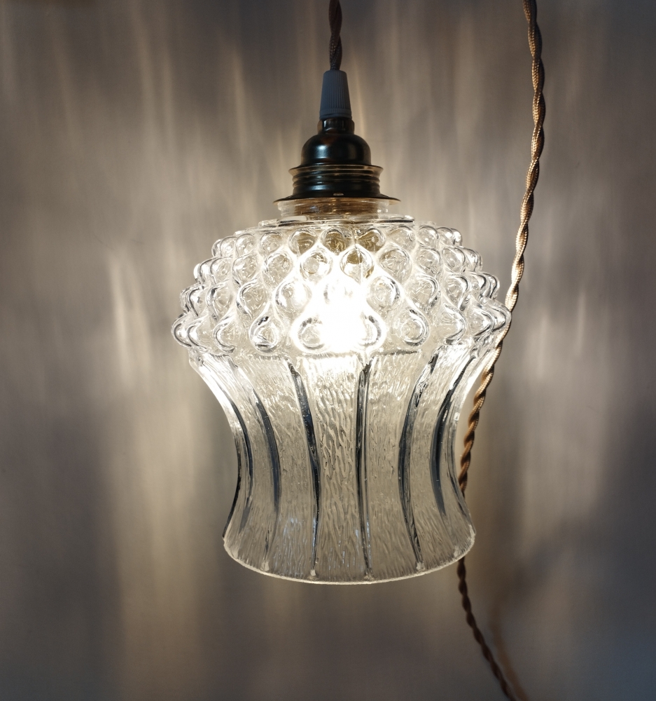 Lampe baladeuse / suspension abat jour vintage en verre blanc