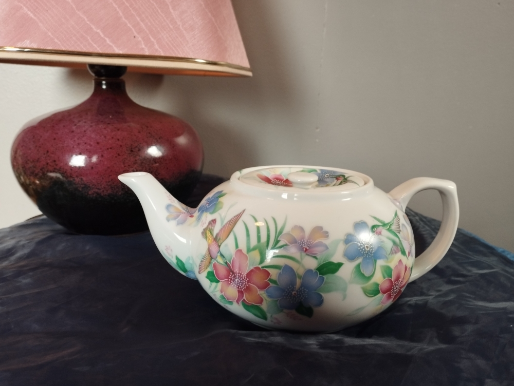 Théière en grès au motif fleuri - 1L, design vintage, tendance et