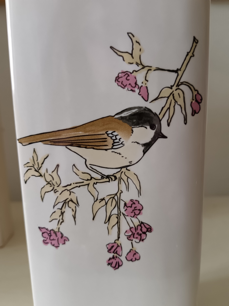 humidificateur vintage en céramique vernissée à décor d'oiseaux
