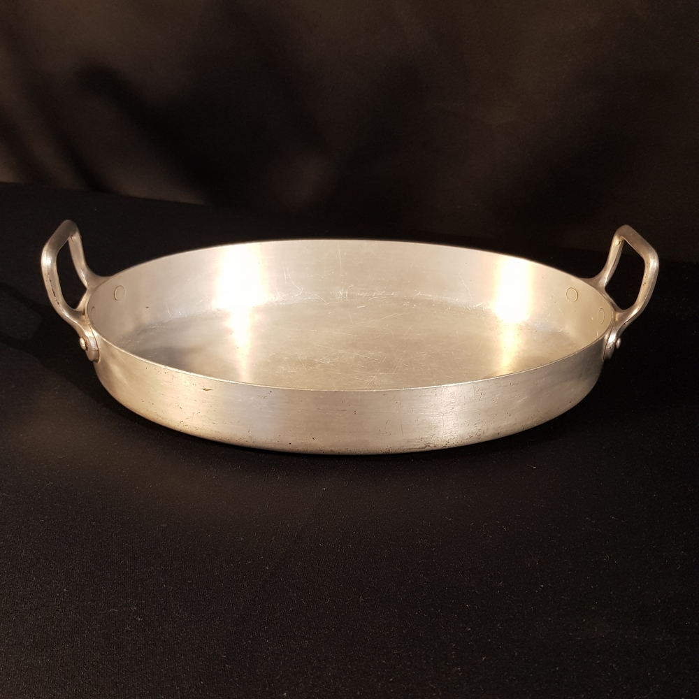 Plat à oreilles en aluminium
