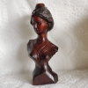 Buste de femme en bois