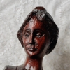 Buste de femme en bois