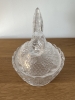 Beurrier cocote en verre moulé pressé 