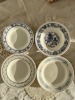  Service 8 pièces assiettes vintage dépareillées plates et creuses porcelaine bleue blanche -Lot L