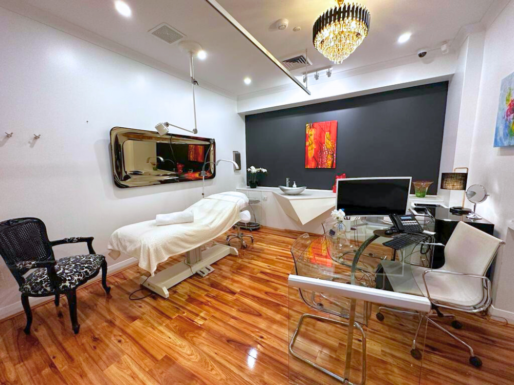 Cosmetic Clinic Room for Rent (HOURLY/DAILY/FULL-TIME RATES)