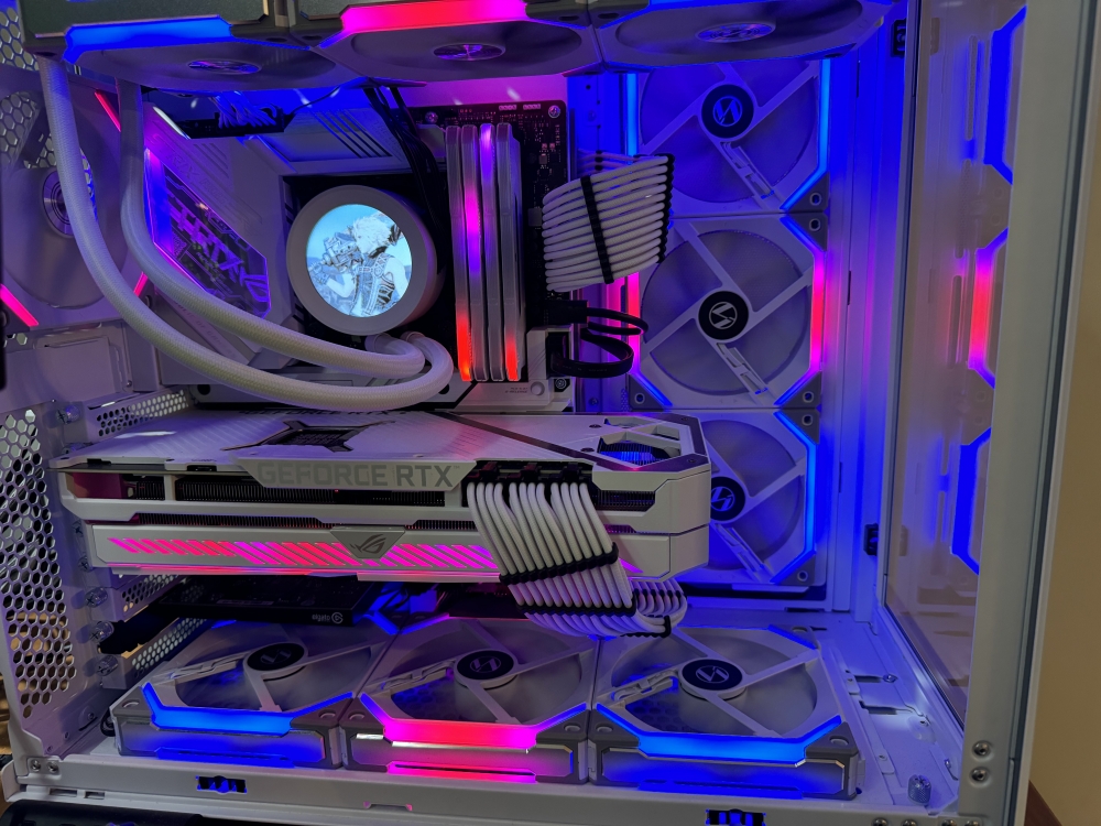 PC Gamer Full White - i7-12700k / RTX 3080 ROG / 32 GO Ram / Watercooling