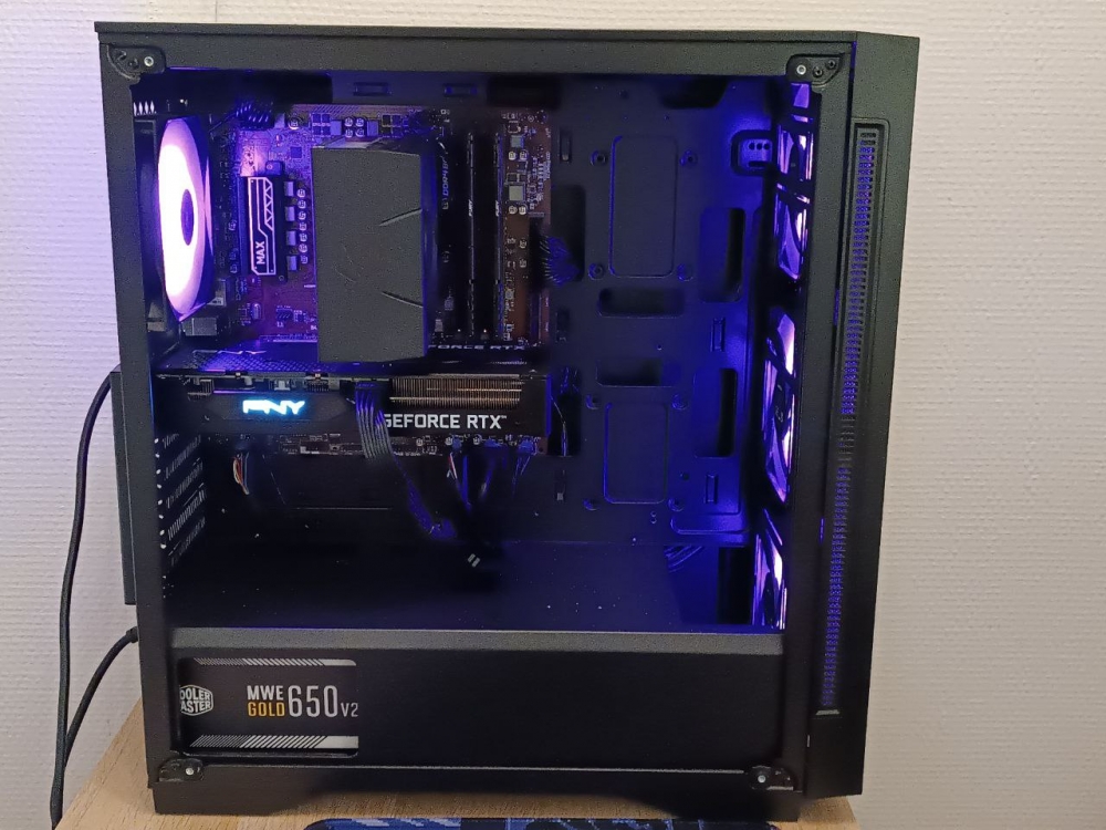 PC Gaming • AMD Ryzen 7 5700X • RTX3060Ti • 16 Go RAM • 1To SSD M.2 • Windows 11  