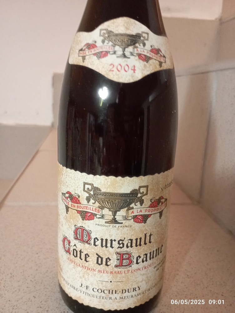 DOMAINE COCHE DURY MEURSAULT ROUGE 2004
