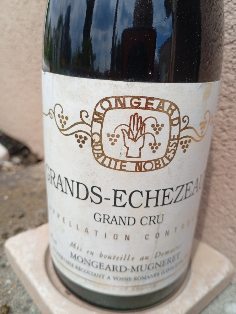 DOMAINE MONGEARD MUGNERET GRANDS ECHEZEAUX GRAND CRU 1990