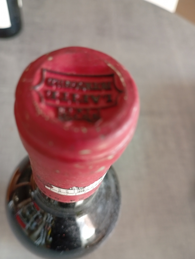 CHATEAU LAFITE ROTHSCHILD GRAND CRU CLASSE 1990