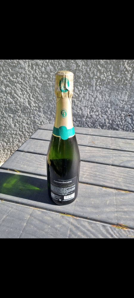 Champagne CANARD DUCHENE