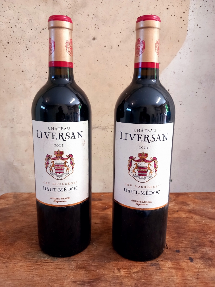 Lot de 2 Haut-Médoc - Château Liversan - Cru bourgeois - 2015 - 75 cl