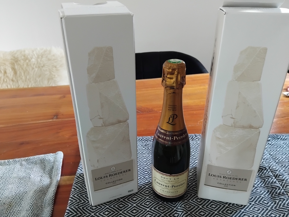 Lot vins et champagne 