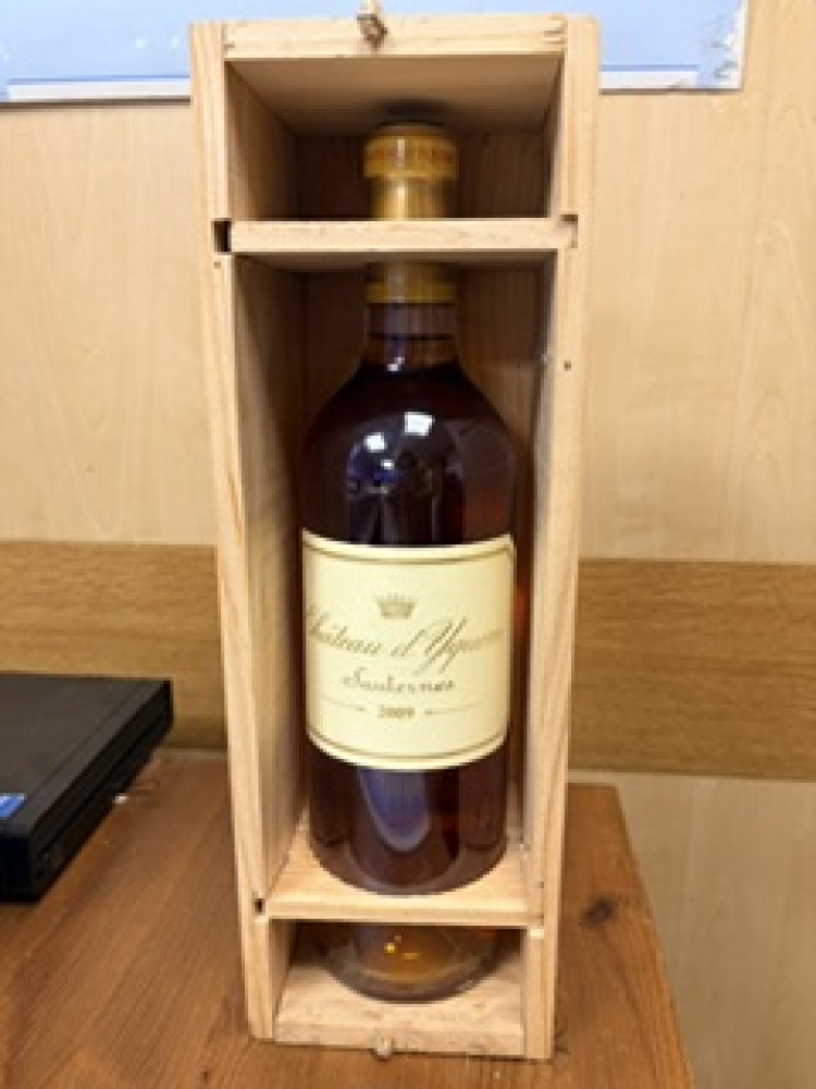 CHATEAU YQUEM BLANC 2009