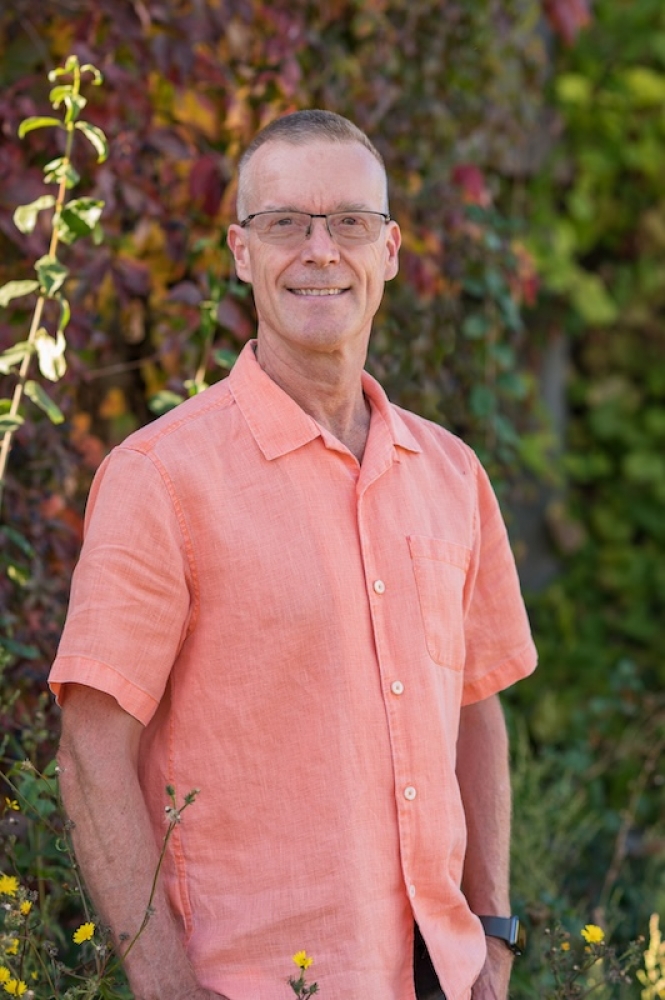Entrepreneur-Turned-Executive | Technology & Growth Strategist