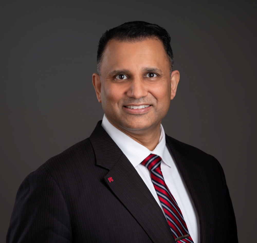 Trusted Advisor in Managing the Risks of Adopting AI and Emerging Tech for Digital Transformation