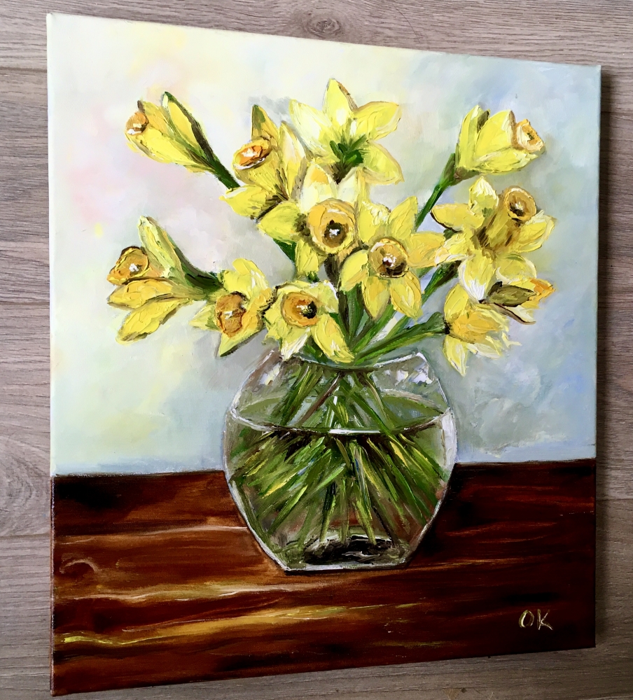 Bouquet of daffodils in a glass vase, Inspired by spring in London 