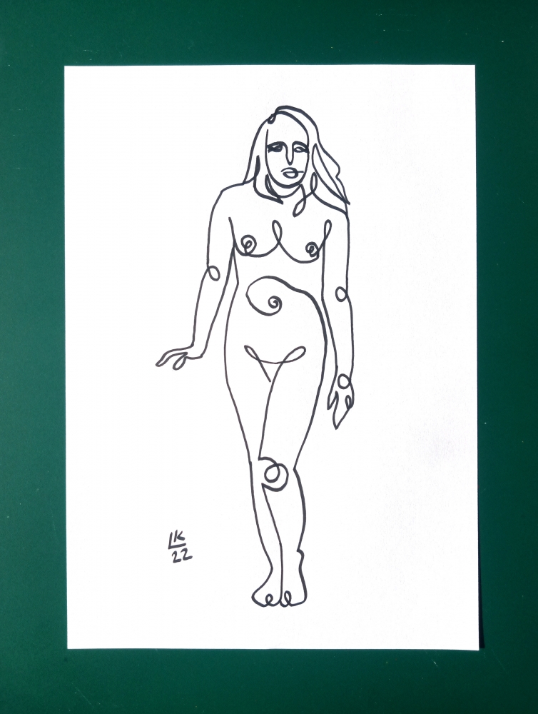 One line drawing of woman #14