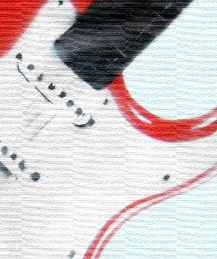 Strat (red).