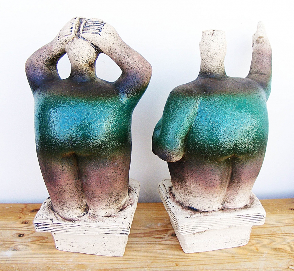 UFO Watchers - “Must be an invasion” - Ceramic Sculptures - (Pair)