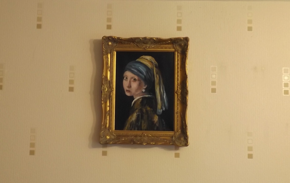 THE PEARL EARRING