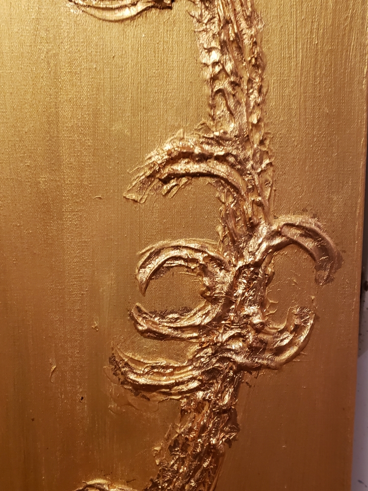 The King Symbols of music, with gold leafs 24 K, 36x36x1.5 inch, 91.5x91.5x4 cm, SKU 1035