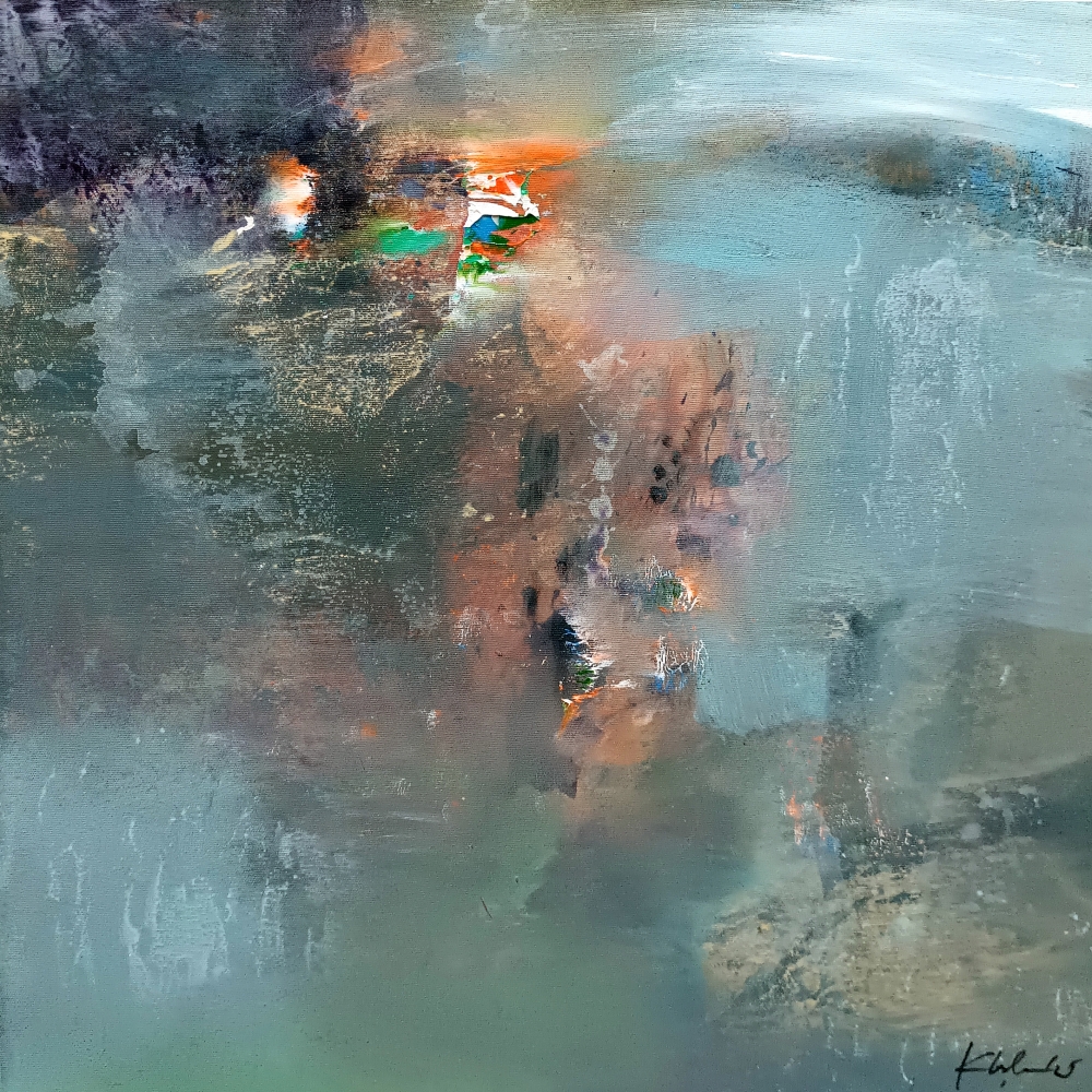 Echoes of an eternal space