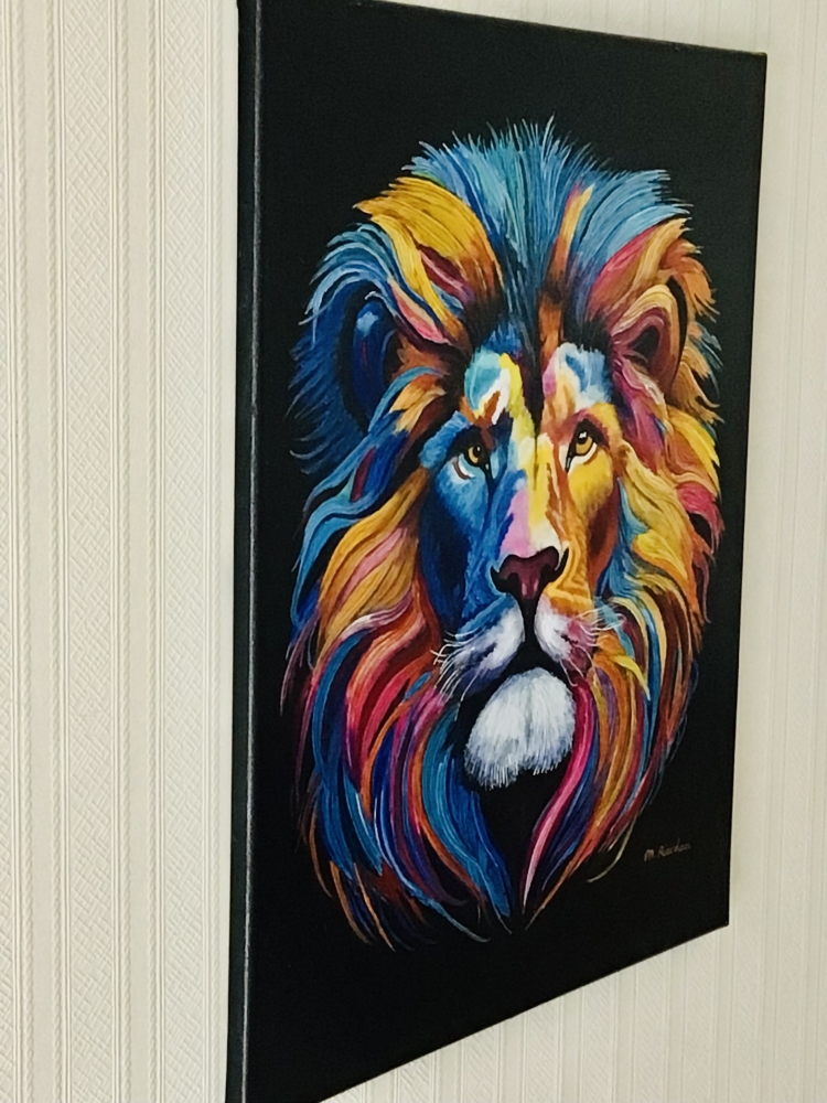 LION FACE FRONT