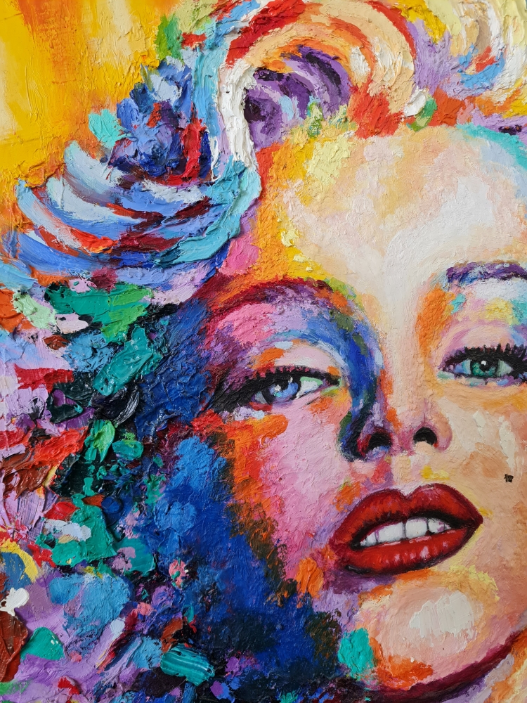 3 dimensional painting of Marilyn Monroe 