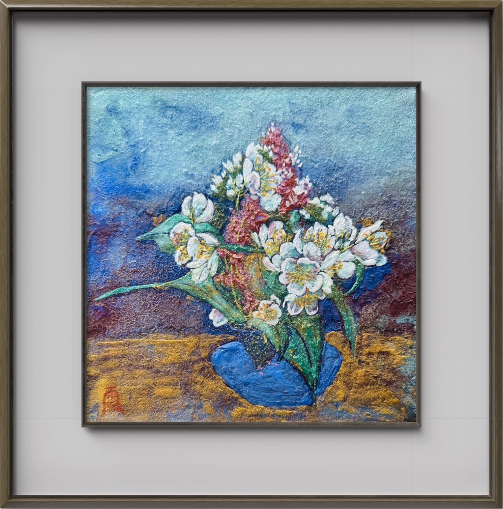 blue vase