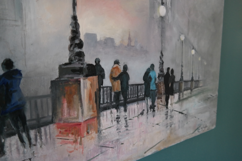 Tower bridge foggy 