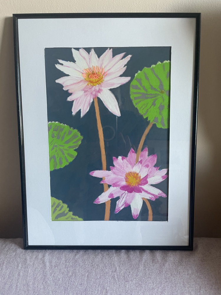 Waterlily (white & purple hue)