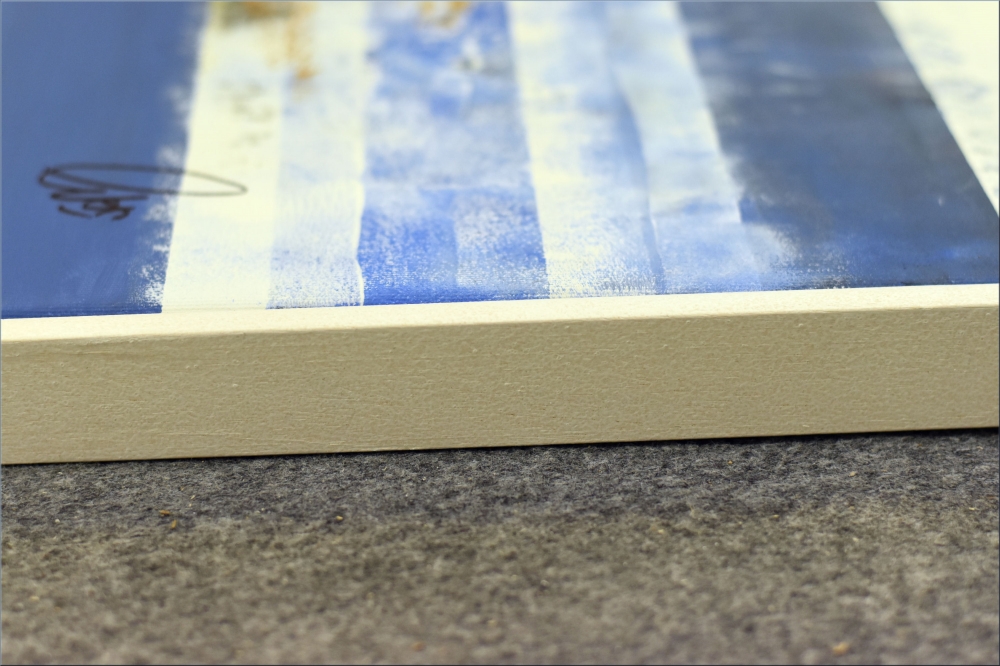Blue Horizontal