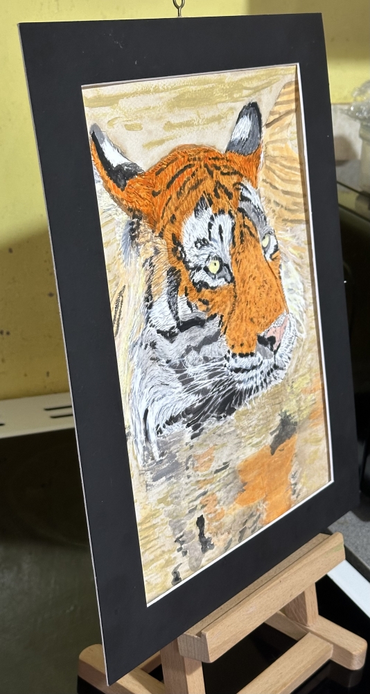 Watercolour swimming tiger frosty 