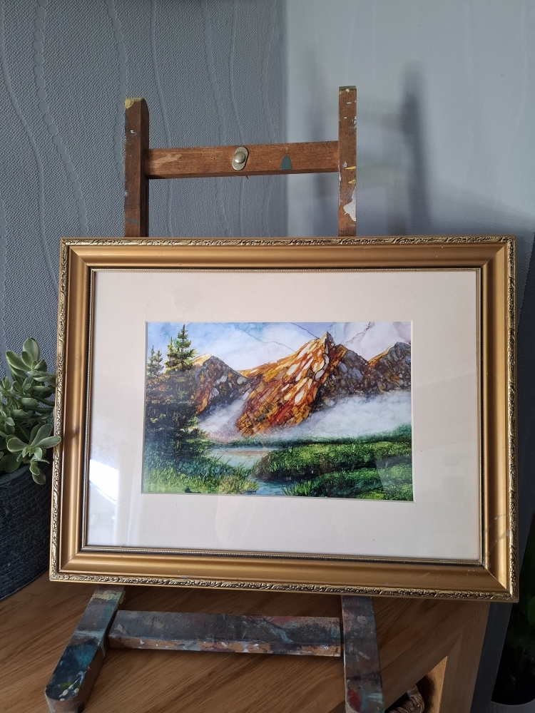 Misty mountains in Alcohol Ink