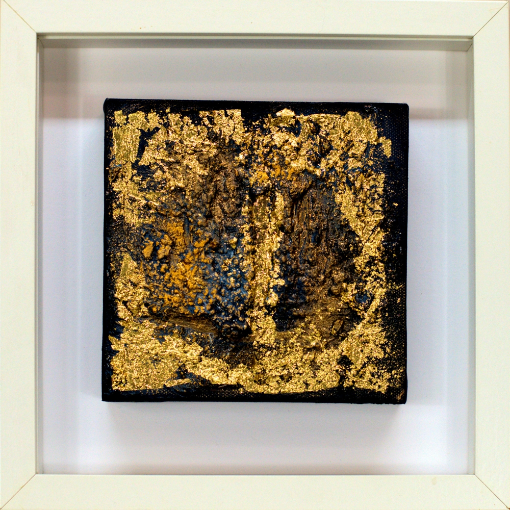 Pure Aurum