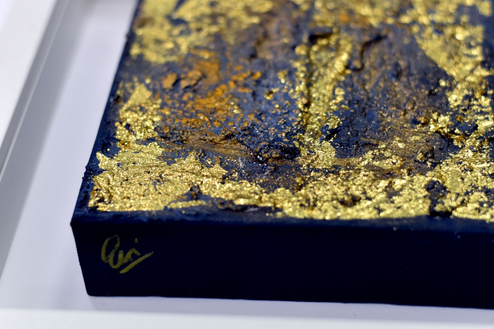 Pure Aurum