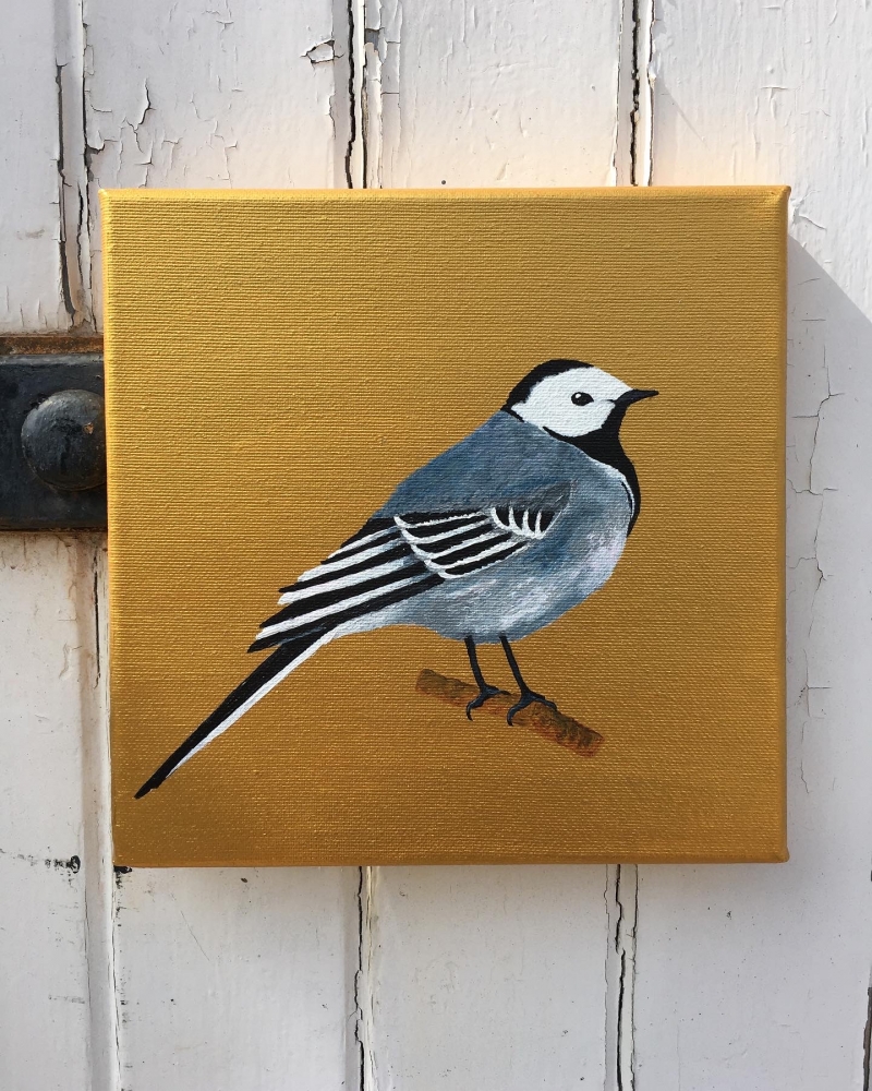 Garden Birds on Gold- Wagtail