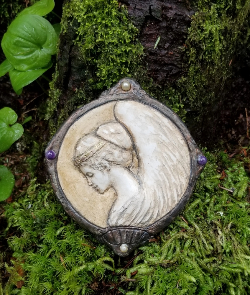 Angel of Healing Cameo Sculpture