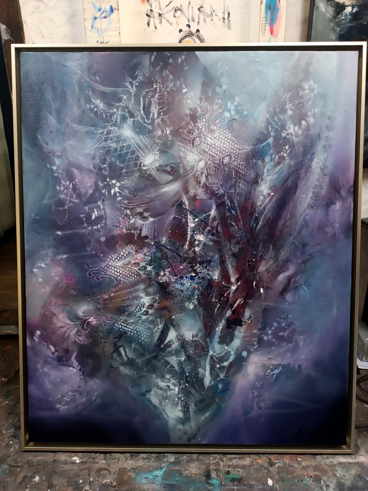 The Bloom of the Infinite Hour