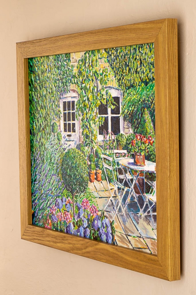 Courtyard Colour