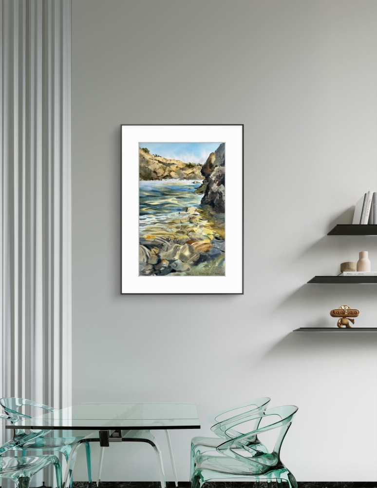 The sea coast. The bay.