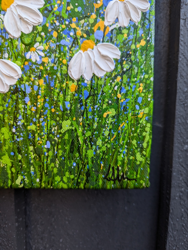 Bee utiful Daisy Meadow #7