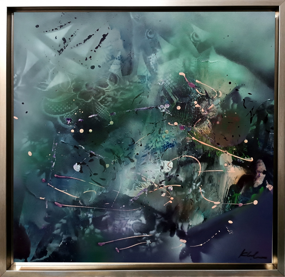 The Hidden Calligraphy of Soft Moss and Time