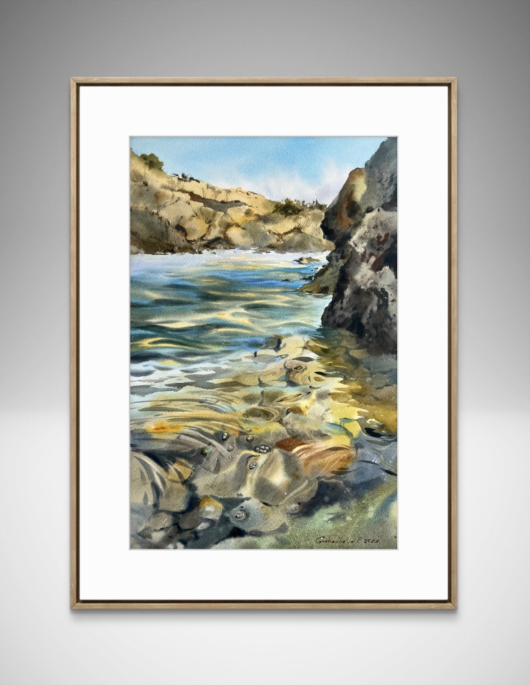 The sea coast. The bay.