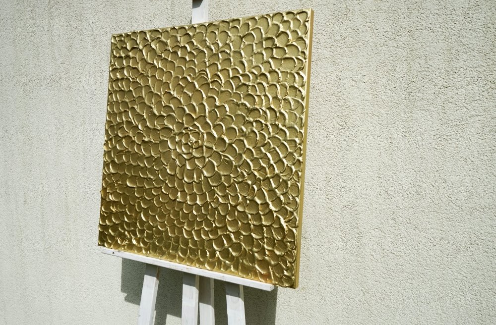 Archetype II. (Golden Priestess)