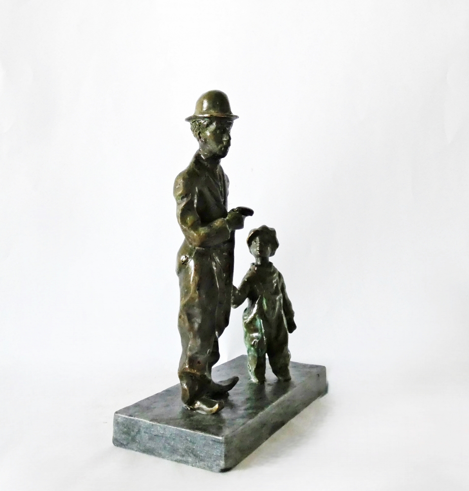 Charlie Chaplin and the Kid