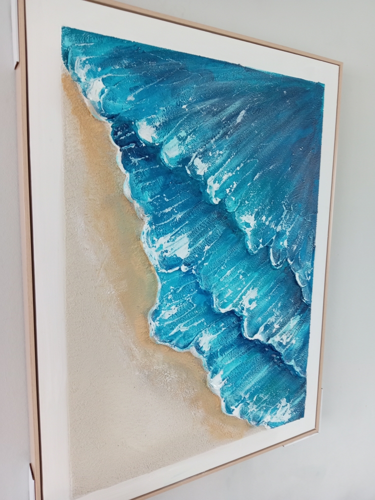 Textured waves 