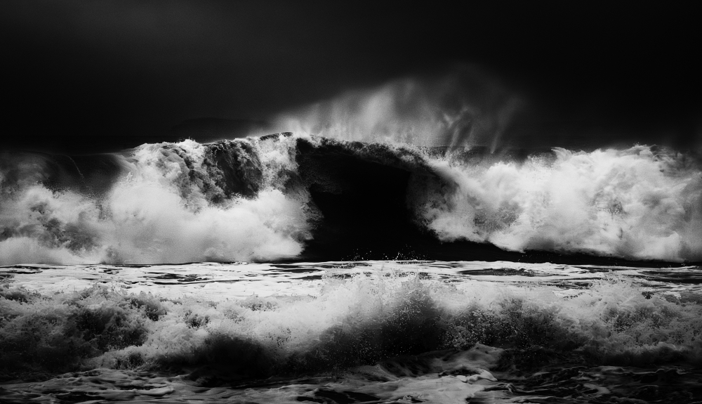 Study in Monochrome - Waveform v